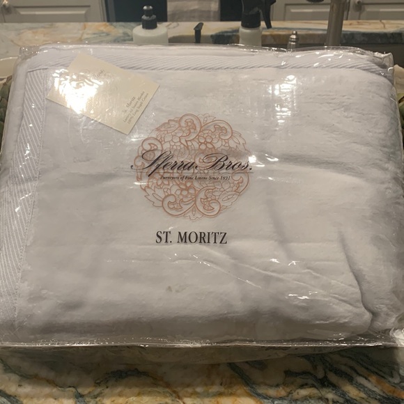 SFERRA Bedding Sferra Blanket Poshmark